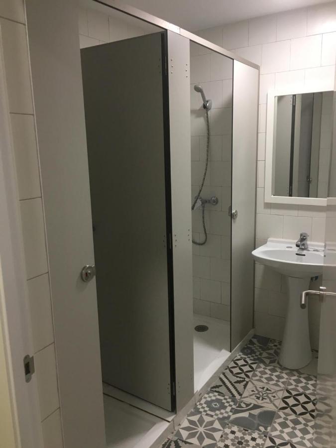 Albergue Internacional De リャネス エクステリア 写真